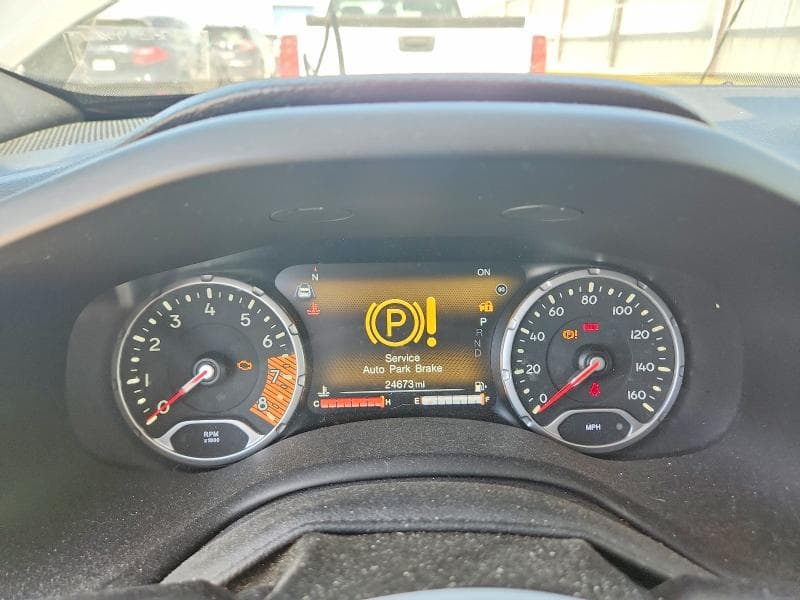 2023 JEEP RENEGADE LATITUDE 9
