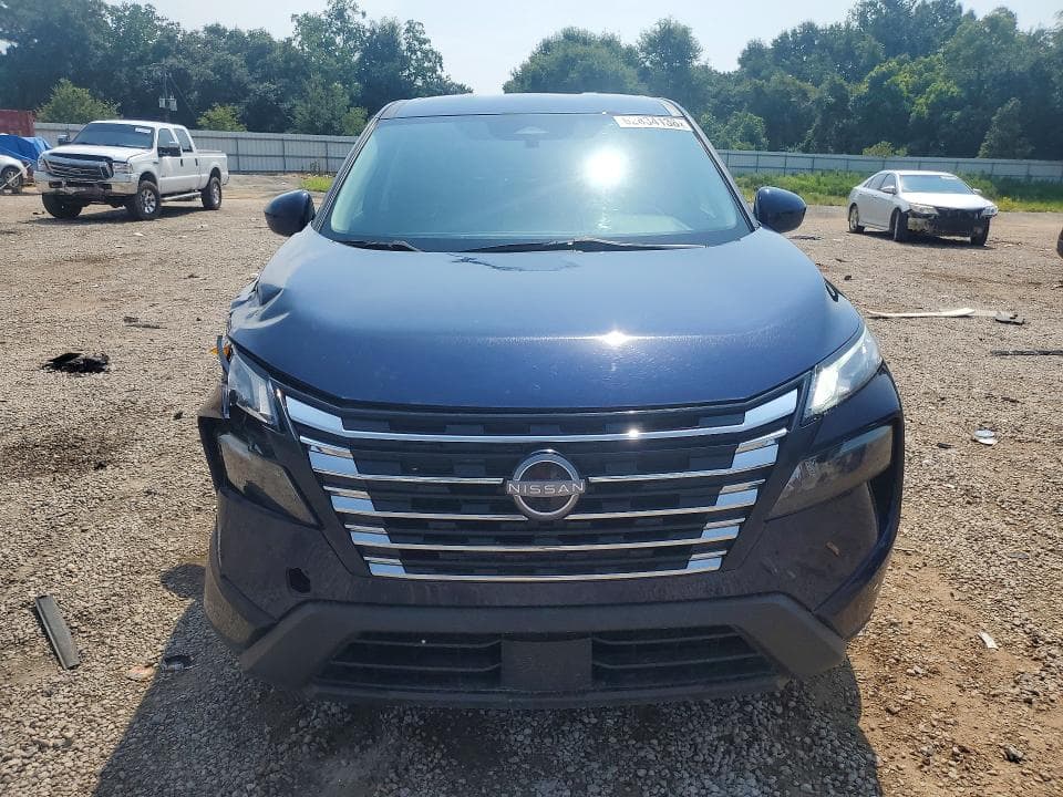 2024 NISSAN ROGUE SV 5