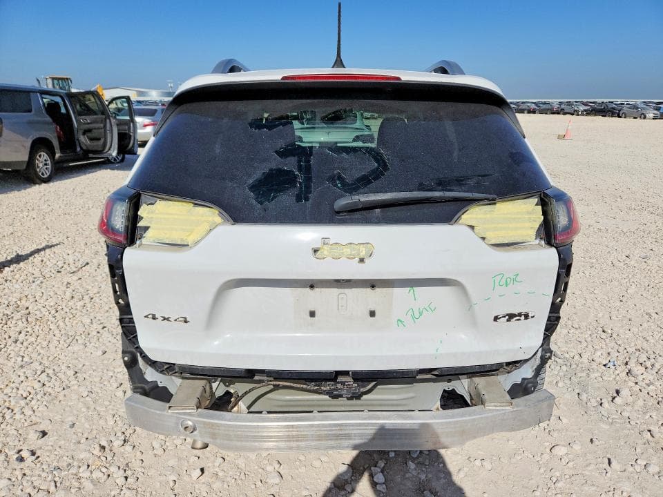 2019 JEEP CHEROKEE LATITUDE PLUS 6