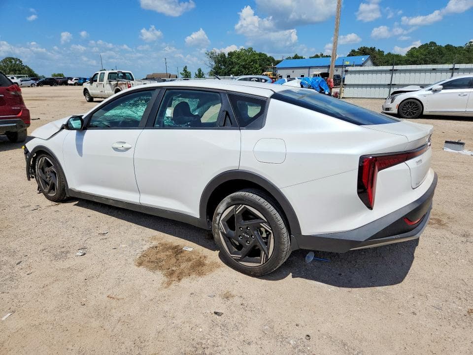 2025 KIA K4 EX 2