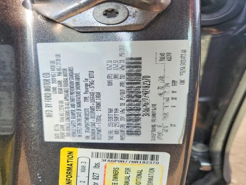 2017 FORD FUSION SE 12