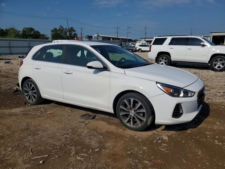 2018 HYUNDAI ELANTRA GT BASE 4