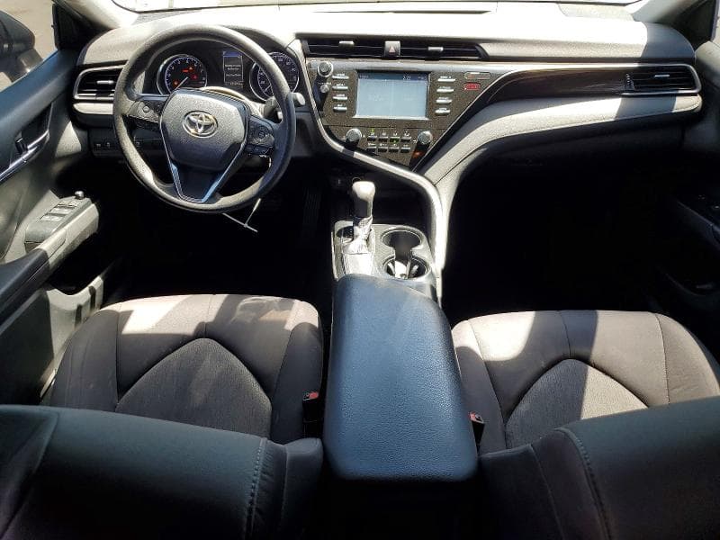 2019 TOYOTA CAMRY LE 8