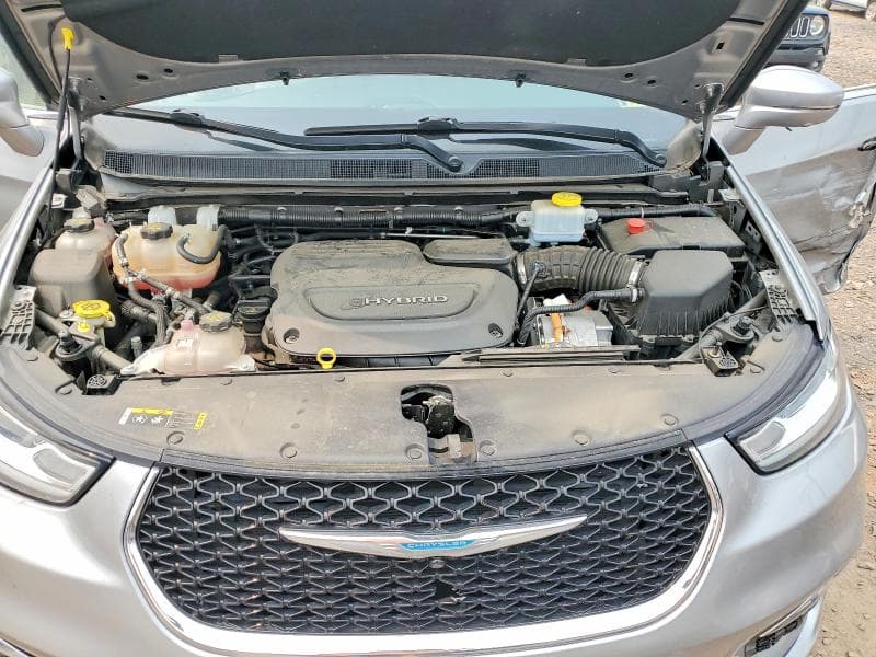 2021 CHRYSLER PACIFICA HYBRID TOURING L 12