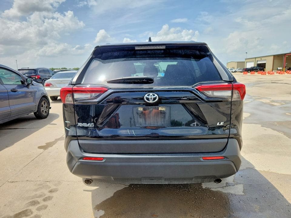 2019 TOYOTA RAV4 LE 6