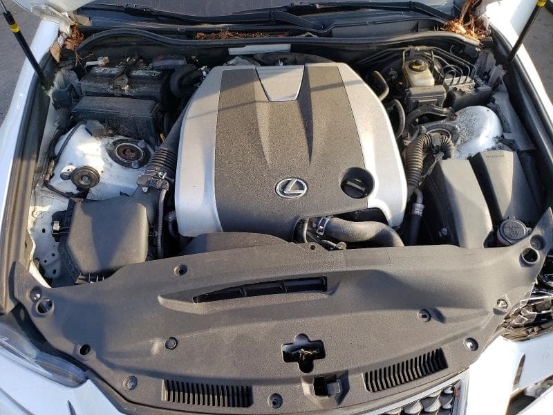2017 LEXUS IS 300 11