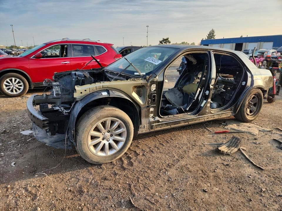 2019 CHRYSLER 300 - 1