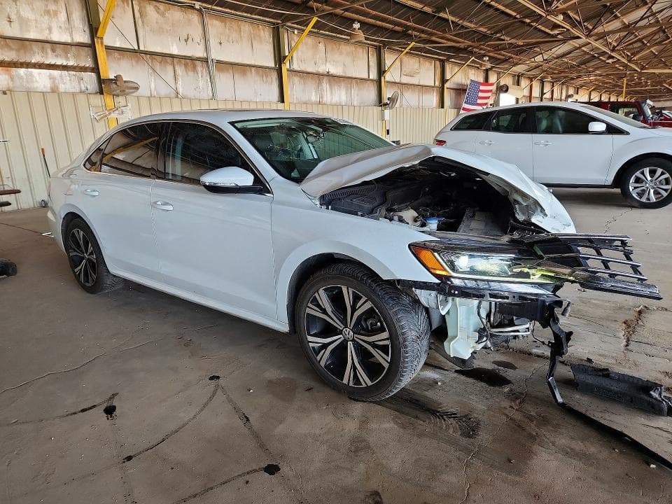 2021 VOLKSWAGEN PASSAT SE 4