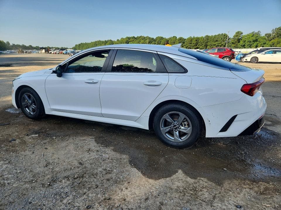 2022 KIA K5 LXS 2
