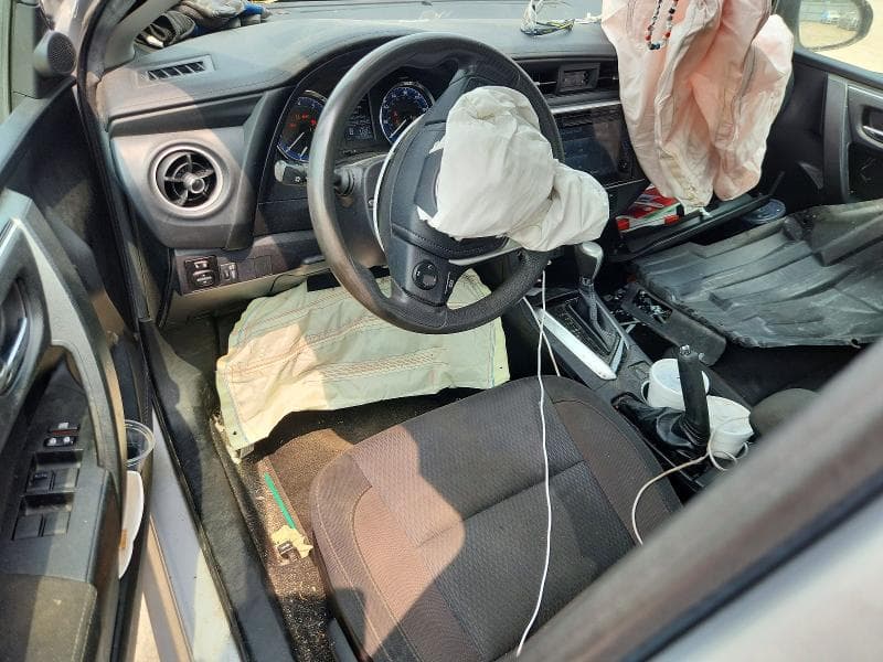 2019 TOYOTA COROLLA L 8