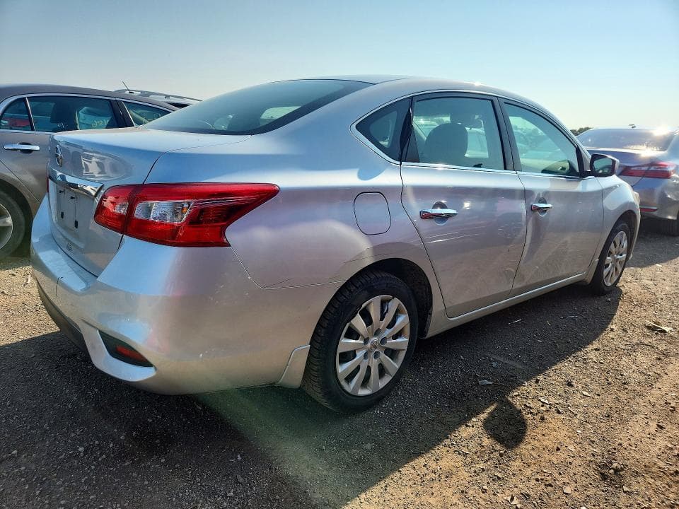 2019 NISSAN SENTRA S 3