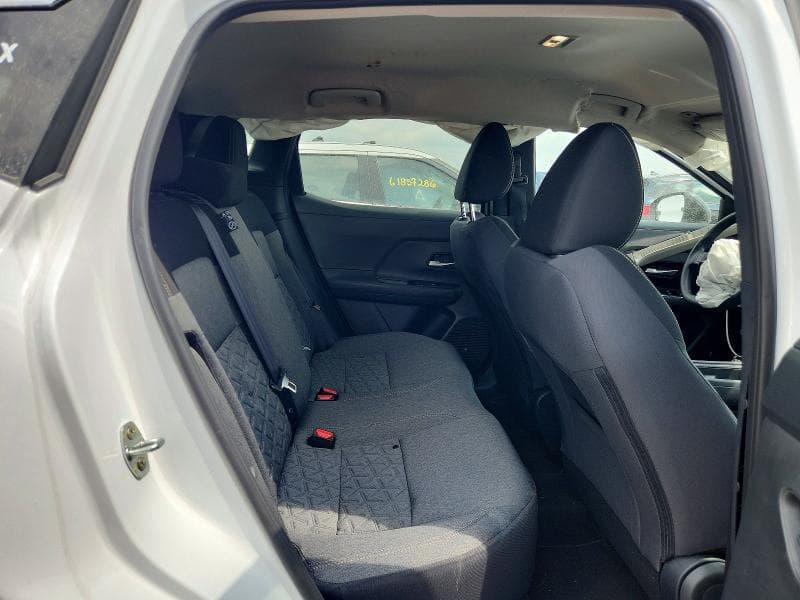 2026 NISSAN KICKS SV 10
