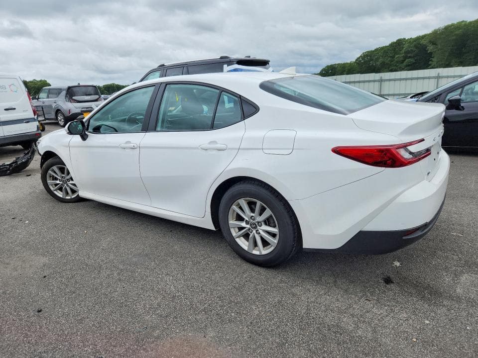 2025 TOYOTA CAMRY LE 2