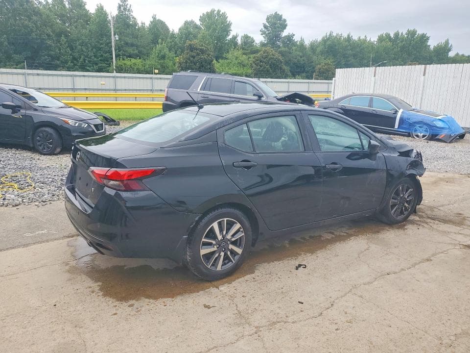 2023 NISSAN VERSA S 3