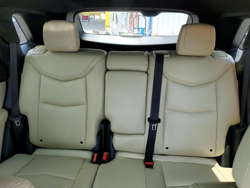 2017 CADILLAC XT5 10