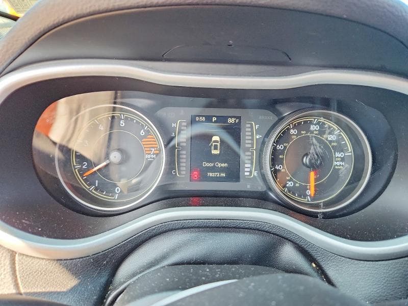 2018 JEEP CHEROKEE LATITUDE PLUS 9