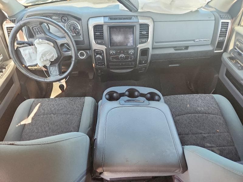 2019 RAM 1500 CLASSIC SLT 8