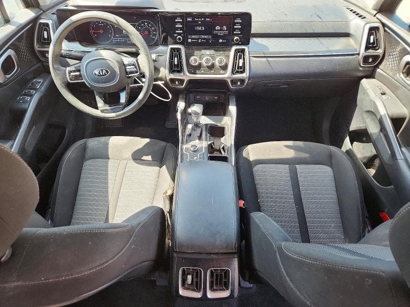 2021 KIA SORENTO LX 8