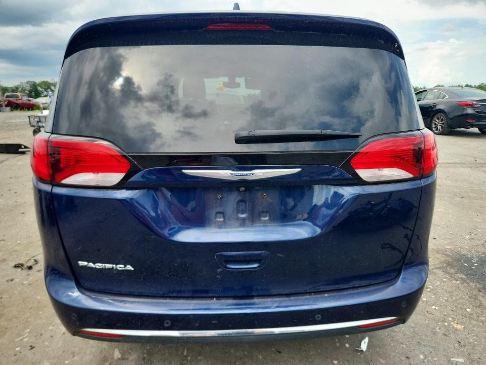 2018 CHRYSLER PACIFICA TOURING L 6