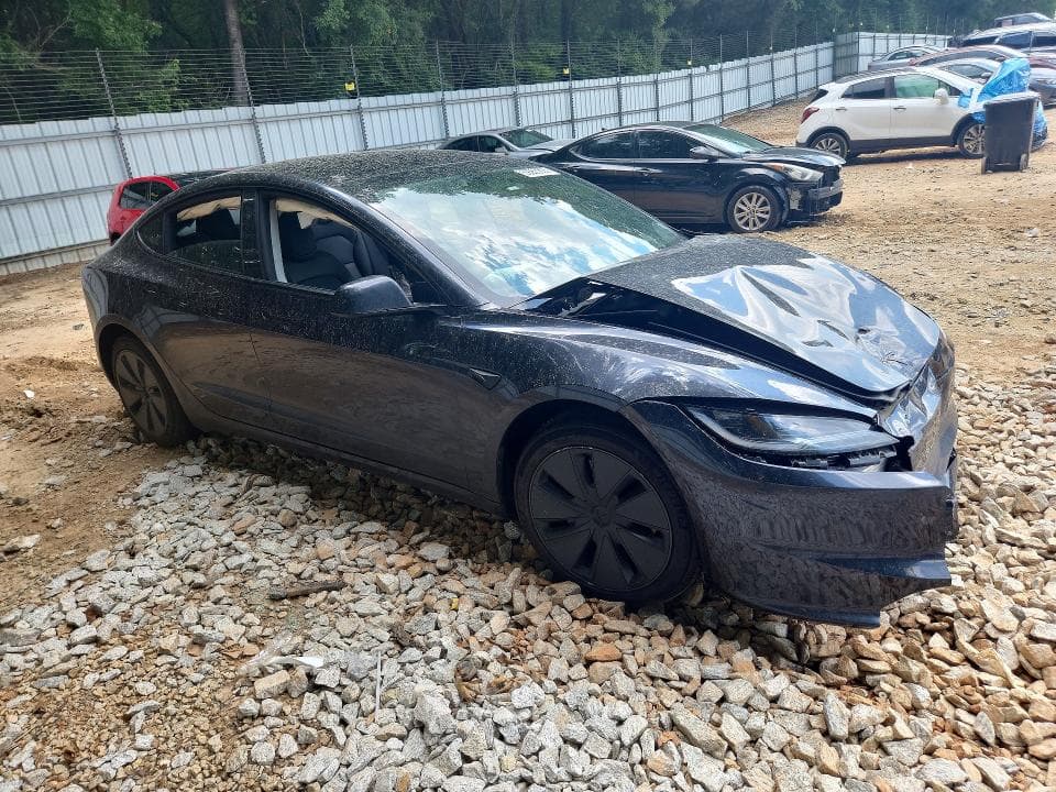 2026 TESLA MODEL 3 4