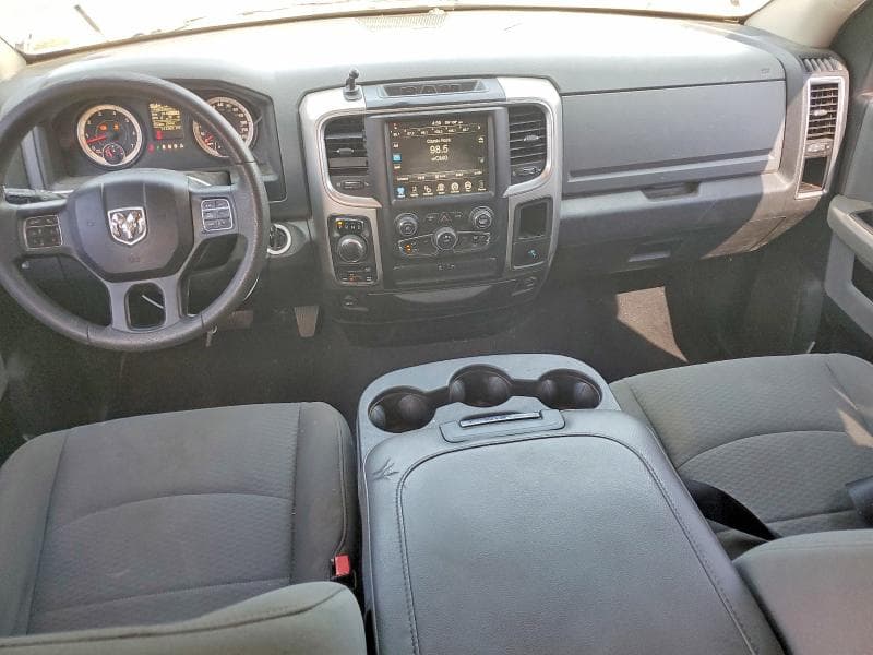 2017 RAM 1500 SLT 8