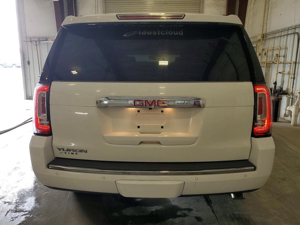 2018 GMC YUKON DENALI 6
