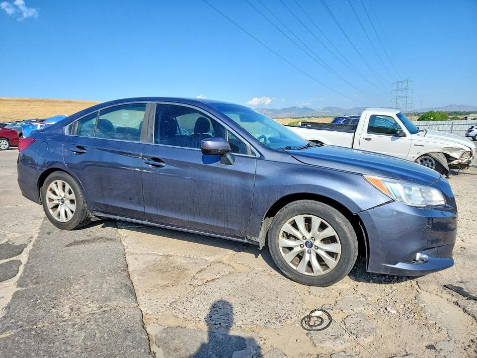 2017 SUBARU LEGACY 4