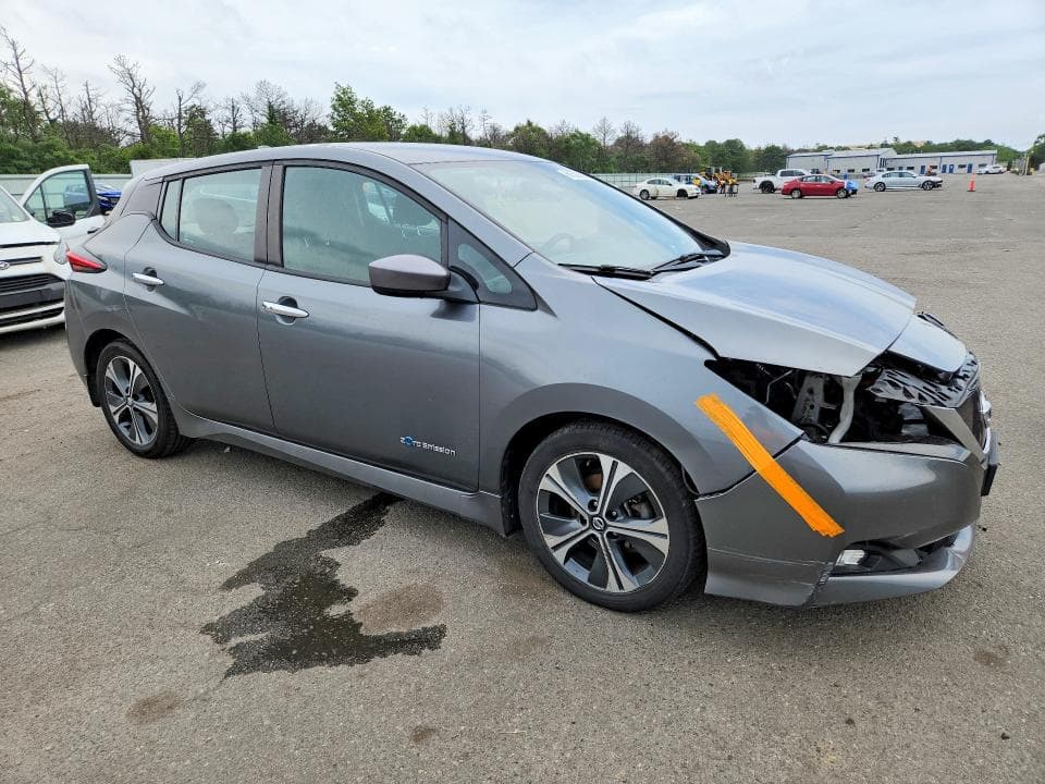 2019 NISSAN LEAF SV 4