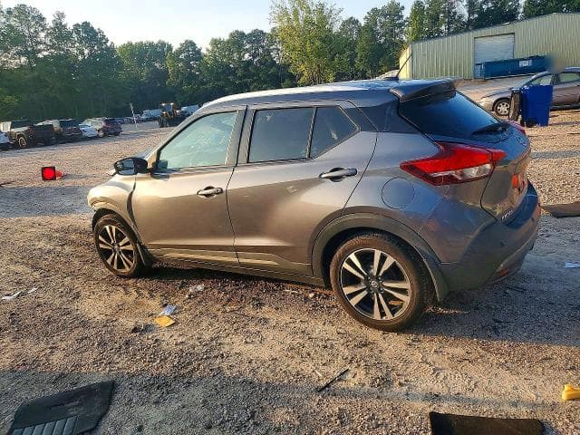 2020 NISSAN KICKS SR 2