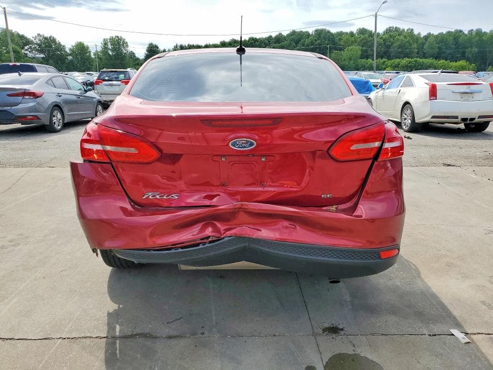 2017 FORD FOCUS SE 6