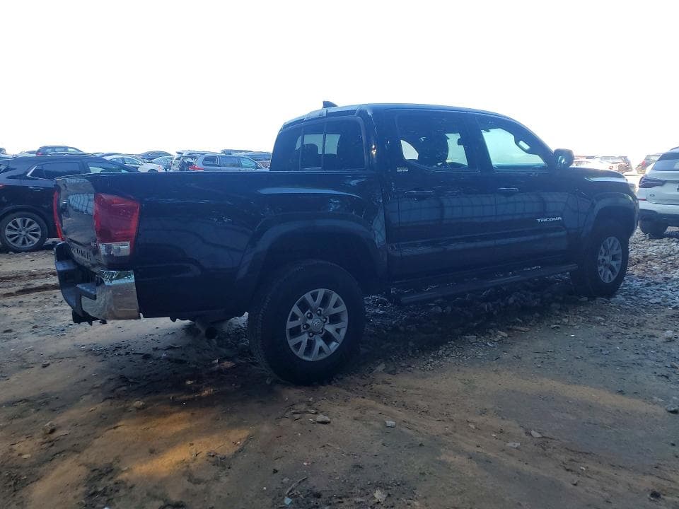 2017 TOYOTA TACOMA SR5 V6 3