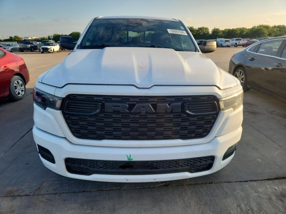 2025 RAM 1500 TRADESMAN 5