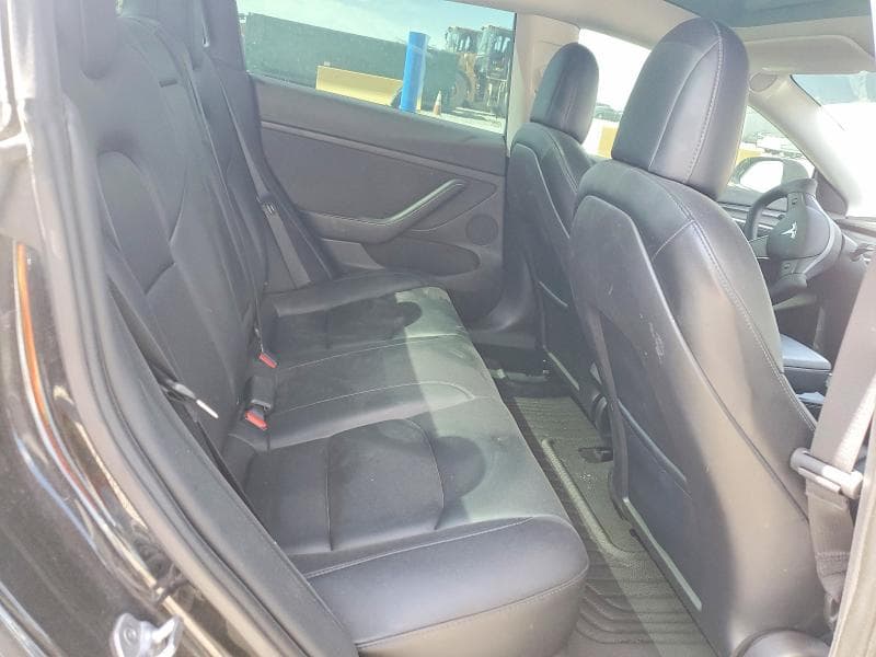 2022 TESLA MODEL 3 10