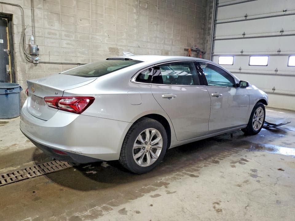 2021 CHEVROLET MALIBU LT 3