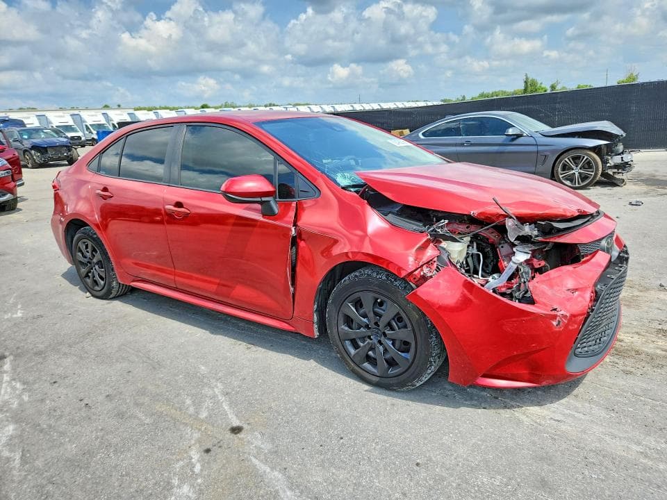 2020 TOYOTA COROLLA LE 4