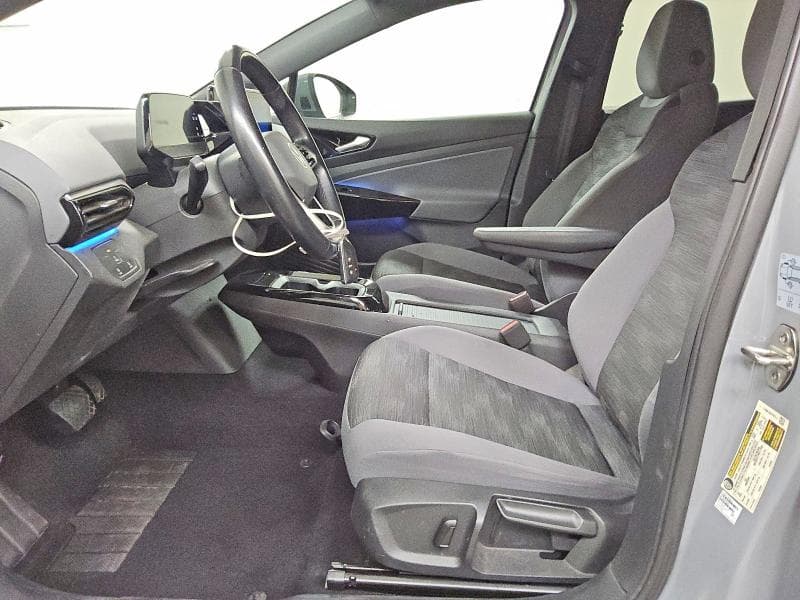 2021 VOLKSWAGEN ID.4 PRO 7