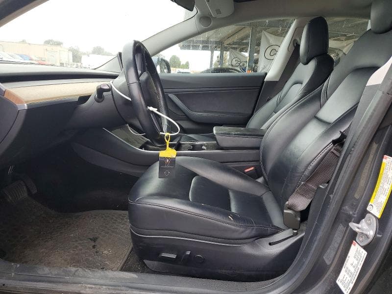 2018 TESLA MODEL 3 7