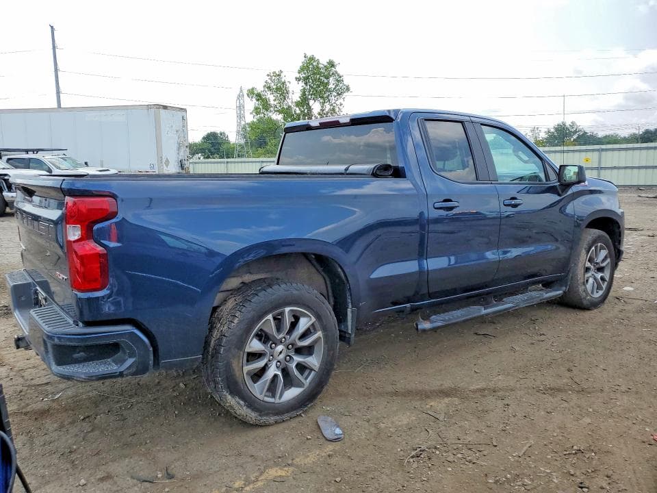 2020 CHEVROLET SILVERADO K1500 RST 3