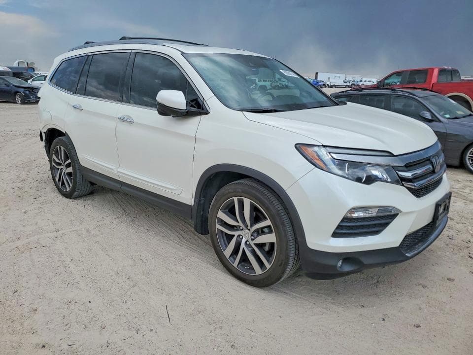 2017 HONDA PILOT TOURING 4