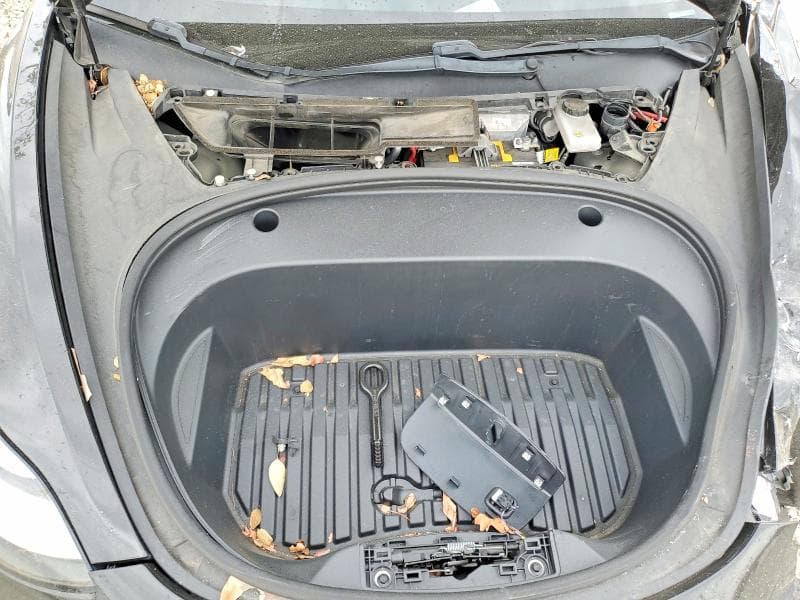 2020 TESLA MODEL 3 11