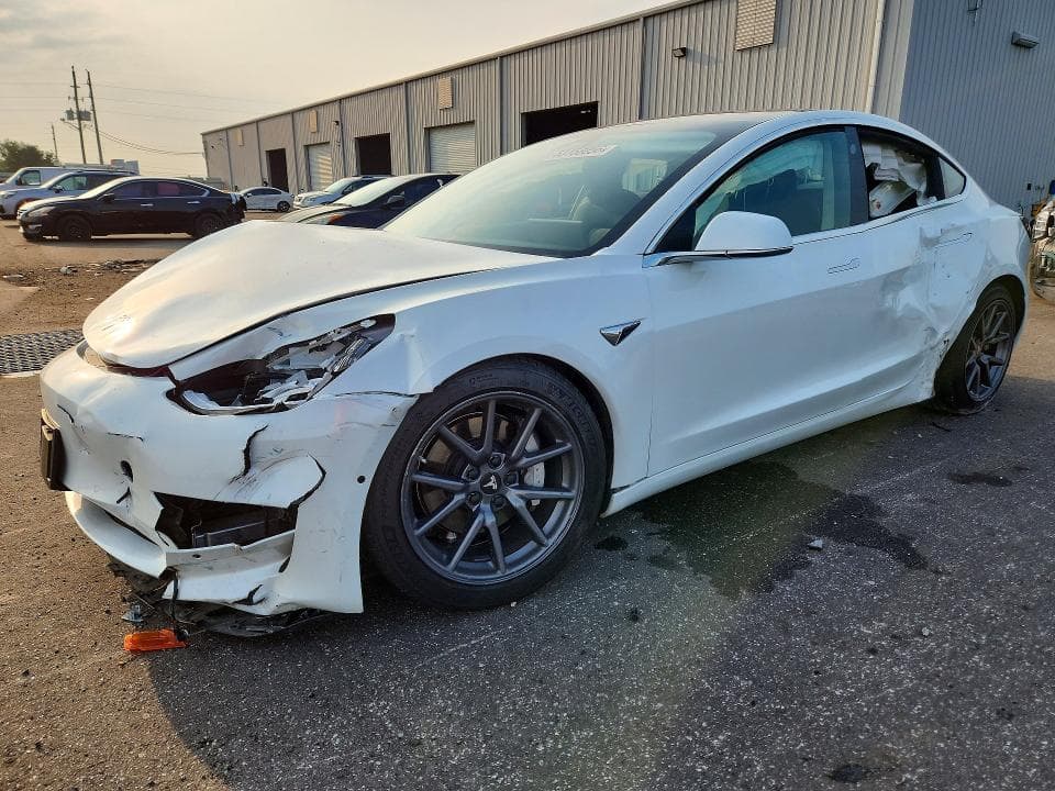 2020 TESLA MODEL 3 - 1