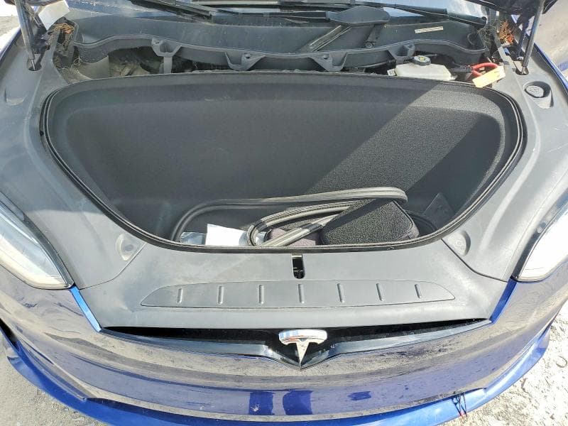 2023 TESLA MODEL X 11