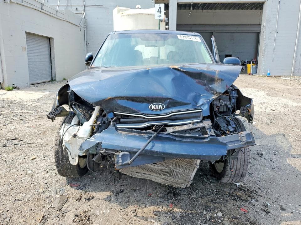 2018 KIA SOUL + 5