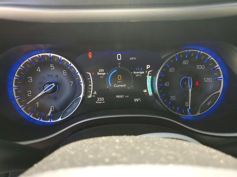 2022 CHRYSLER PACIFICA TOURING L 9