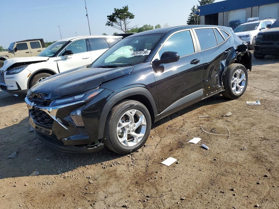 2024 CHEVROLET TRAX LS - 1