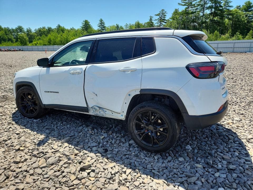 2022 JEEP COMPASS LATITUDE LUX 2