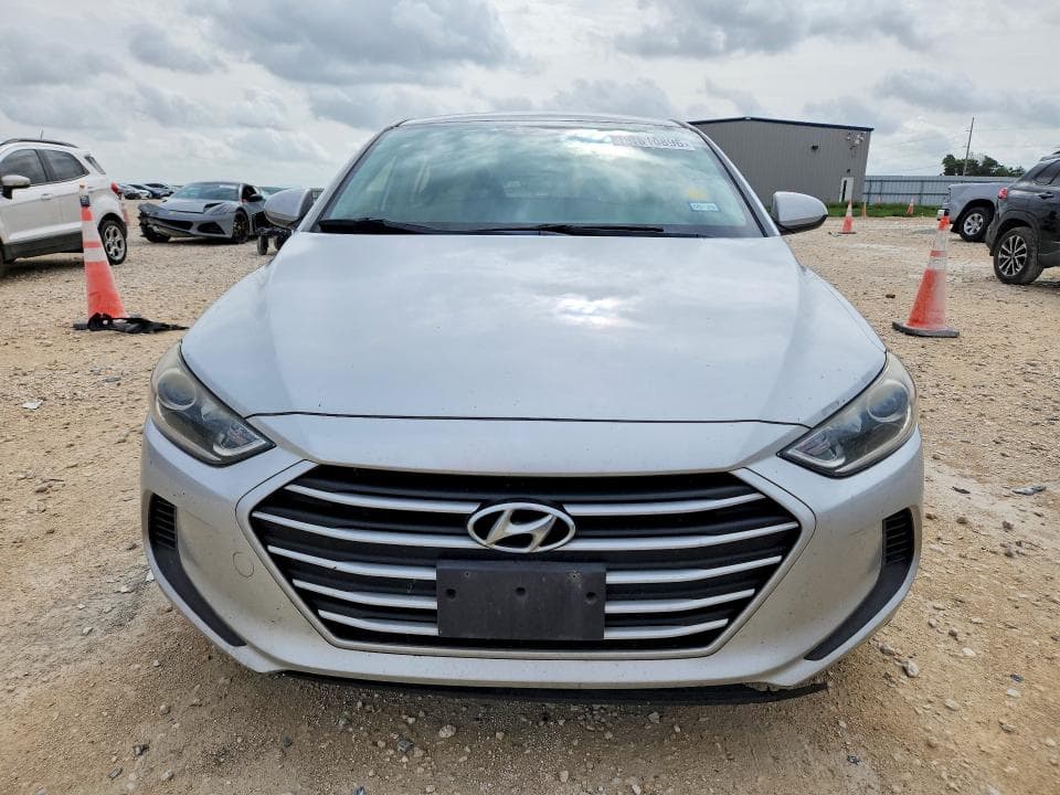 2017 HYUNDAI ELANTRA SE 5