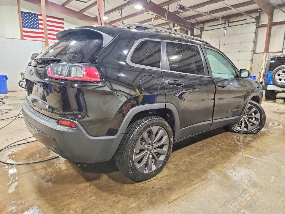 2021 JEEP CHEROKEE LATITUDE LUX 3