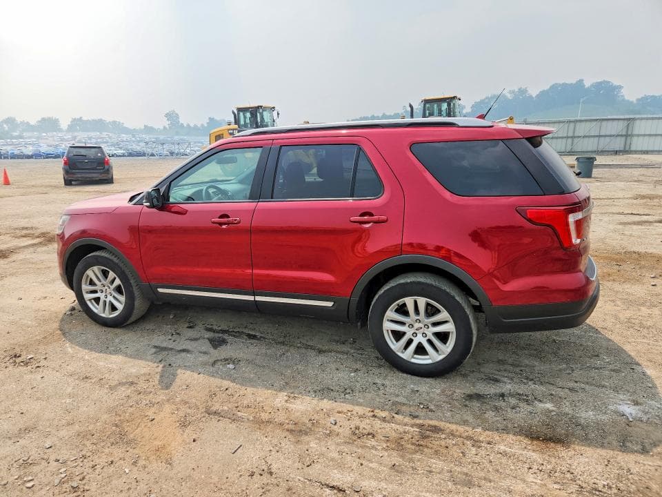 2018 FORD EXPLORER XLT 2