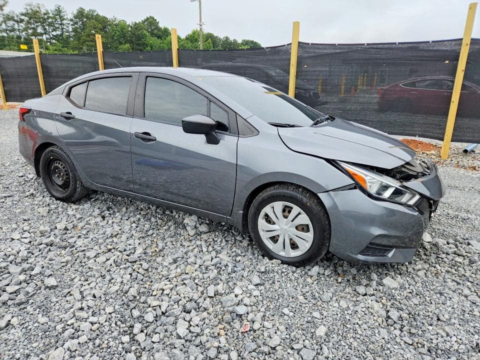 2021 NISSAN VERSA S 4